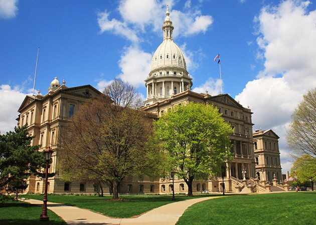 State-Capitol-building-in-Lansing-was-modeled-after-the-United-States-Capitol-in-Washington-D.C..jpg