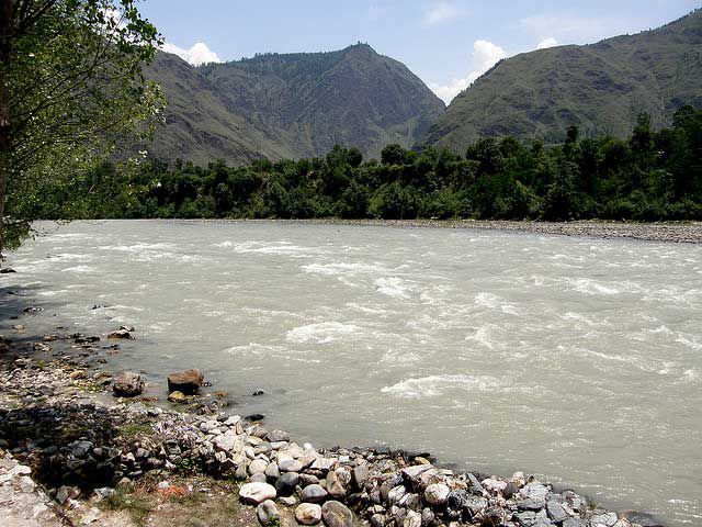Kullu-in-Himachal-Pradesh-is-one-of-the-most-frequented-tourist-destinations.jpg