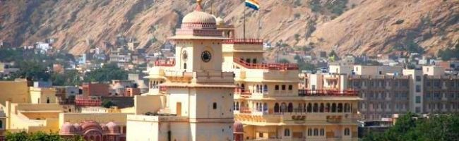 The-City-Palace-is-one-of-the-best-tourist-places-to-visit-in-Rajasthan-632x198.jpg