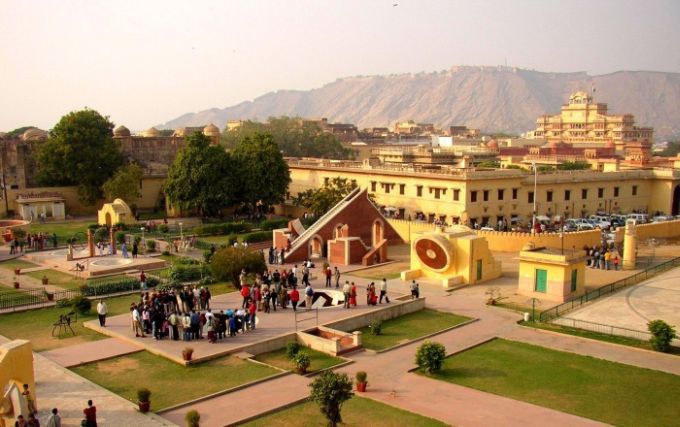 he-Jantar-Mantar-Observatory-in-Jaipur-is-a-collection-of-architectural-astronomical-instruments.jpg