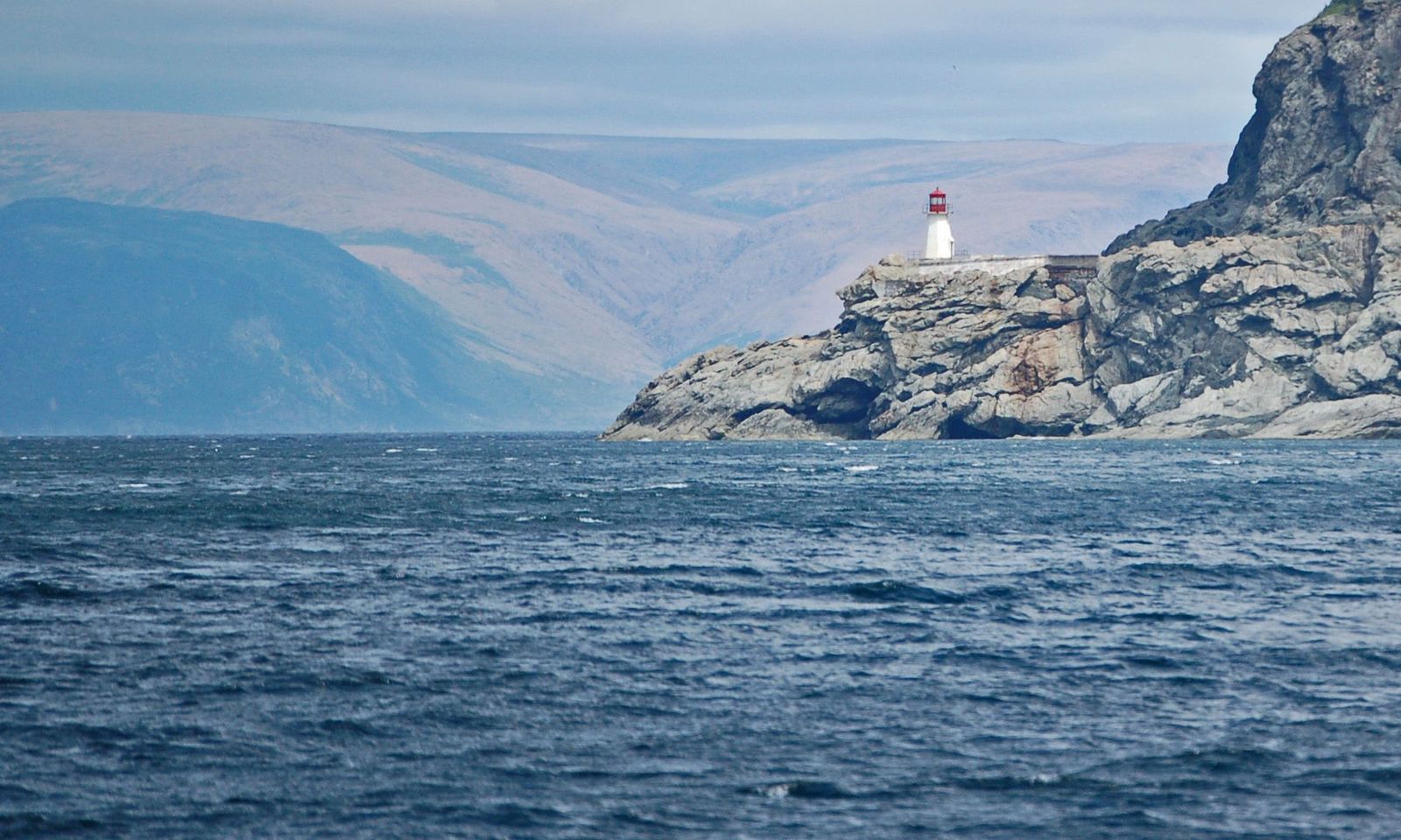 Fogo-Island-is-the-largest-of-the-offshore-islands-of-Newfoundland-and-Labrador.jpg