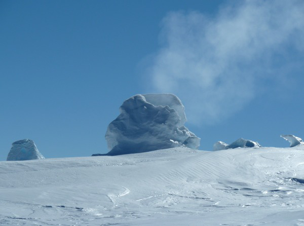 ctica%E2%80%99s-second-largest-volcano-and-has-been-observed-to-be-continually-active-since-1972.jpg