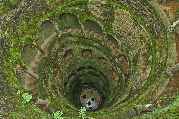 Quinta-da-Regaleira.jpg