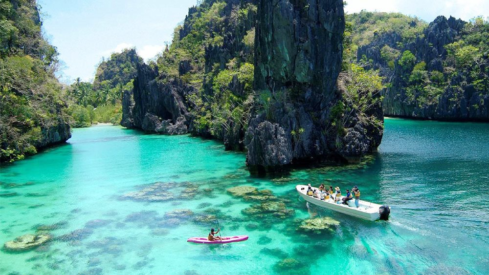 very-popular-in-the-Philippines-with-the-beauty-of-the-scenery-is-very-impressive-and-your-heart.jpg