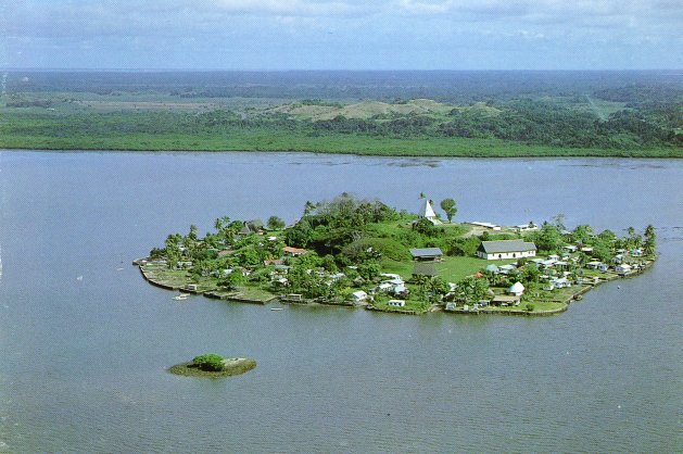 Bau-Island-Fiji.jpg