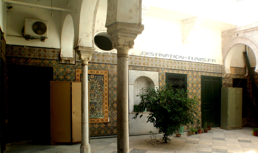 Patio-maison-Ibn-Khaldoun-Medina-Tunis1.jpg