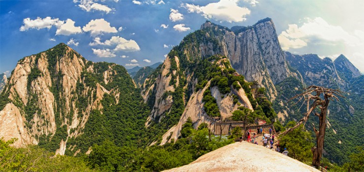 Hua-Shan-Mount-Hua-China.jpg