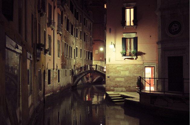 Venice-at-night.jpg