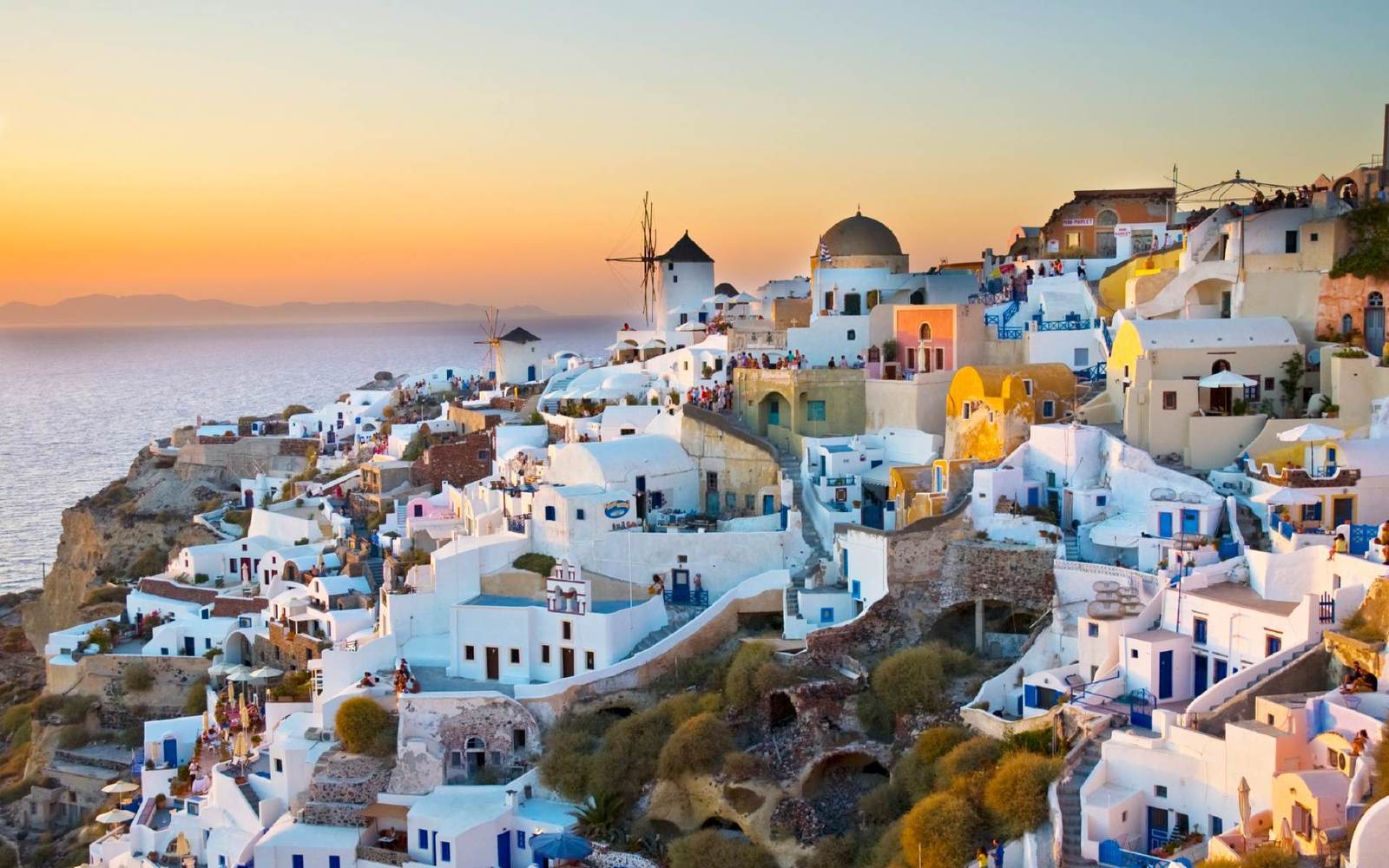 Santorini-Europes-most-stunning-island-is-Greeces-most-distinctive.jpg