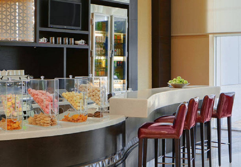 courtyard-marriott-jazan-lobby-lounge-bar.jpg