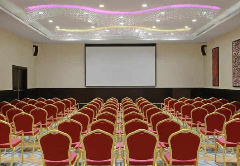 courtyard-marriott-jazan-meeting-room.jpg