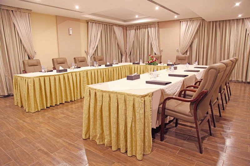 Holiday-Jazan-meeting-room.jpg