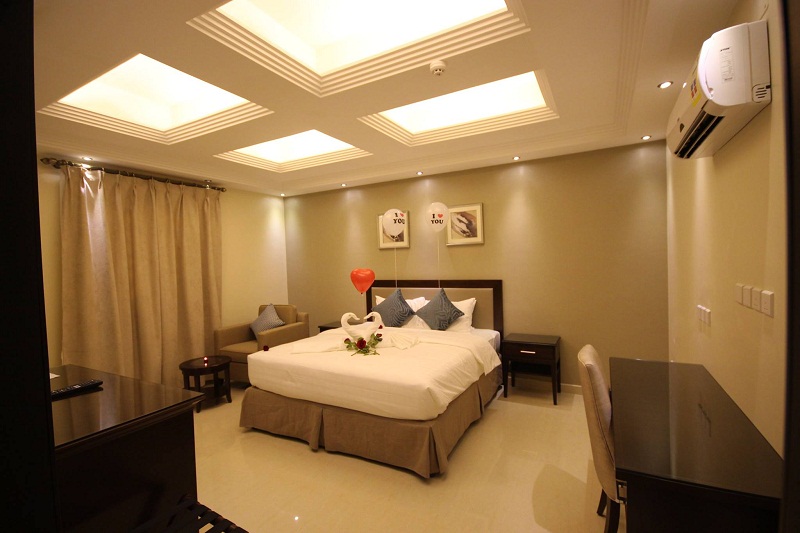 Best-Western-Jazan-bedroom.jpg