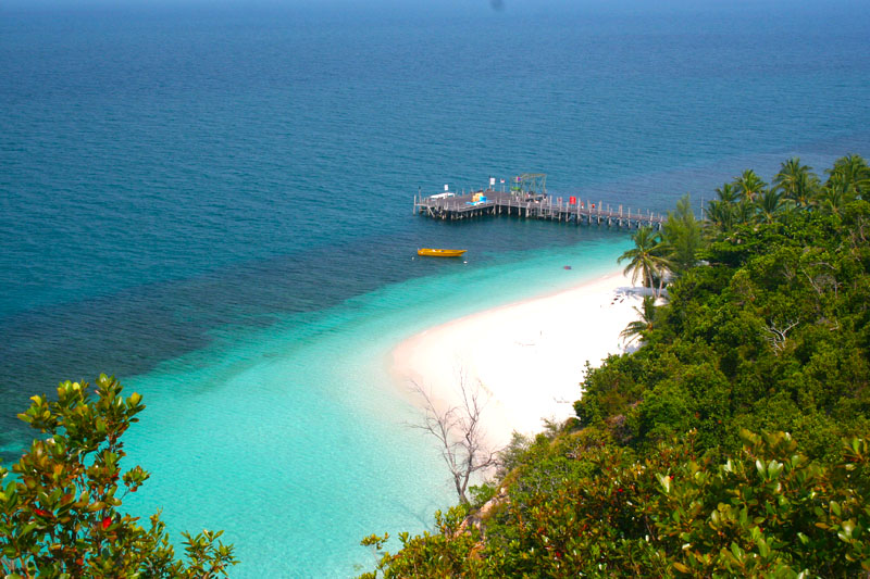 Beautiful-Scenery-and-Landscape-of-Rawa-Island-Malaysia.jpg