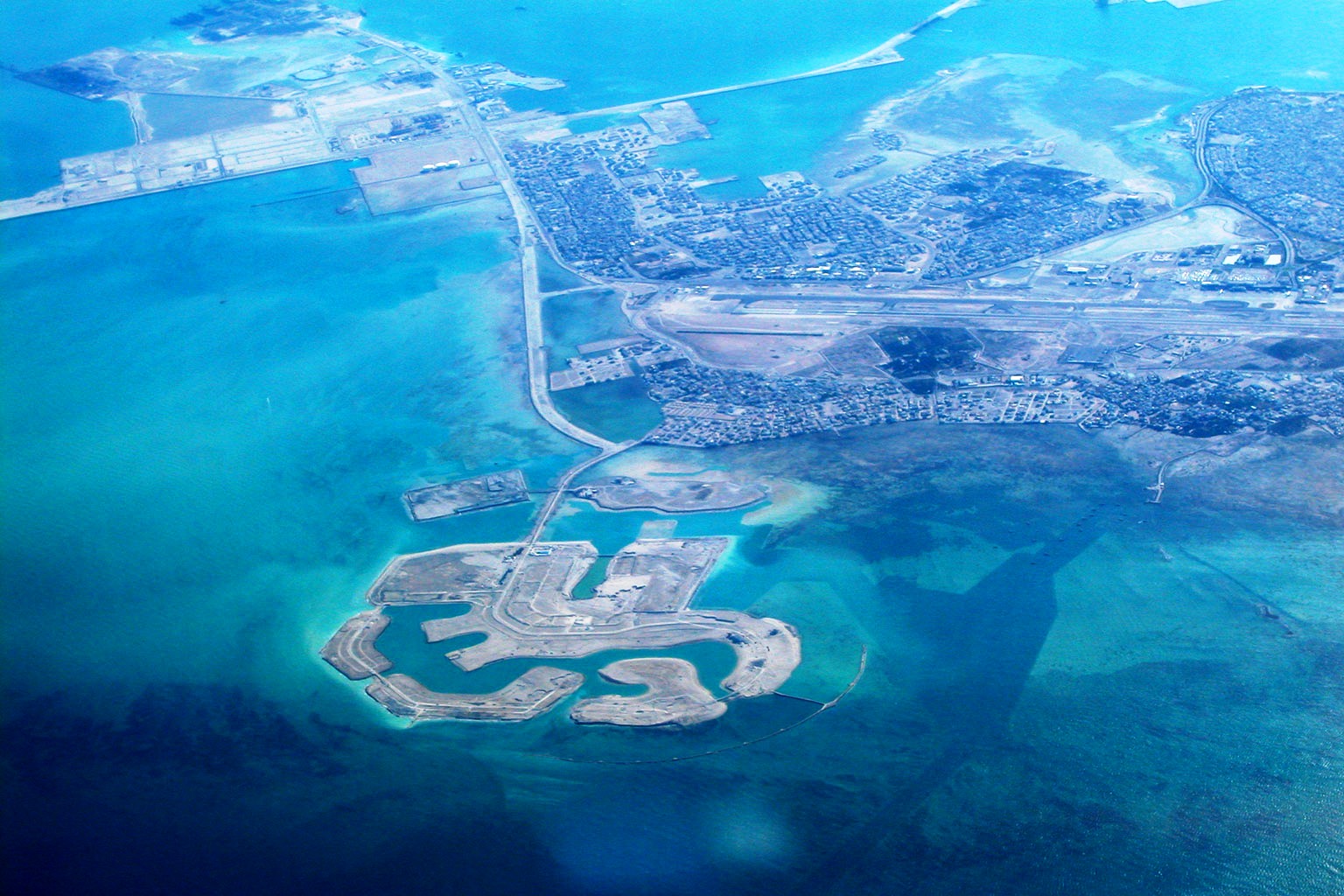 An-aerial-view-of-Amwaj-Islands-Muharraq-Island-looking-towards-the-south..jpg