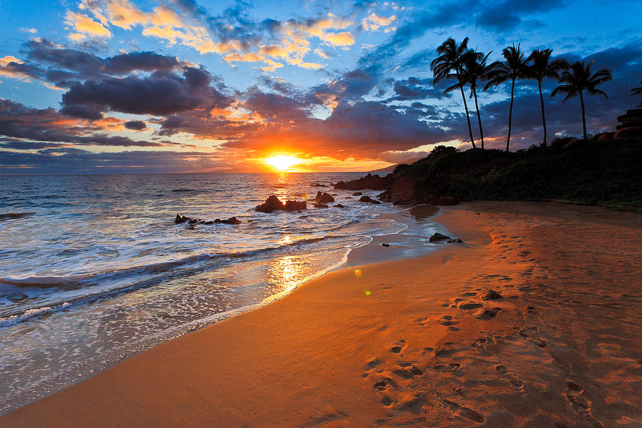 sunset-in-maui-hawaii.jpg