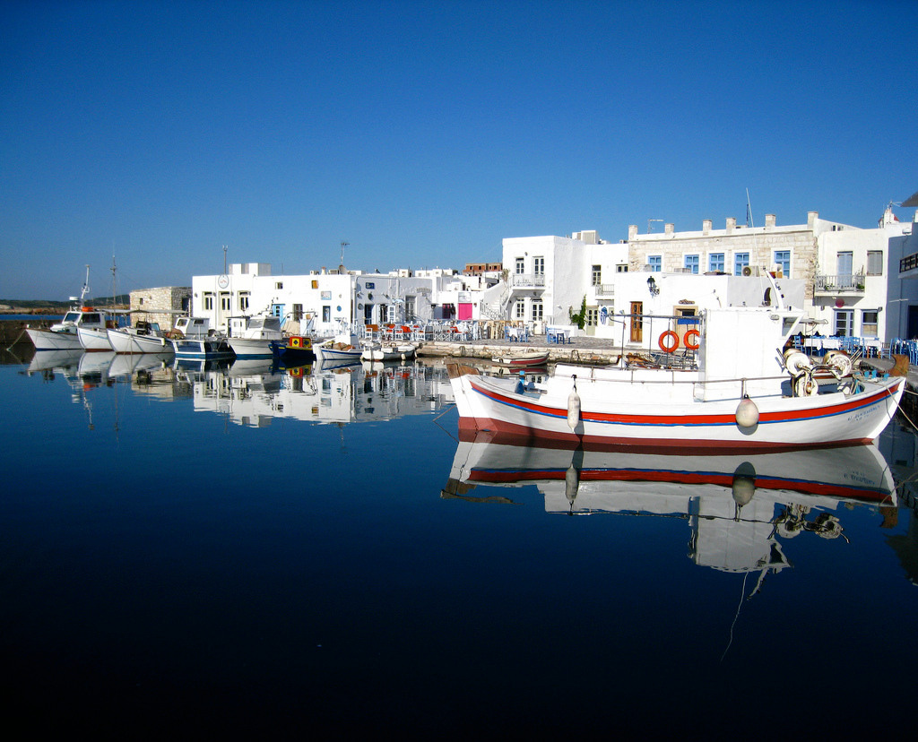 Holidays-in-Paros.jpg