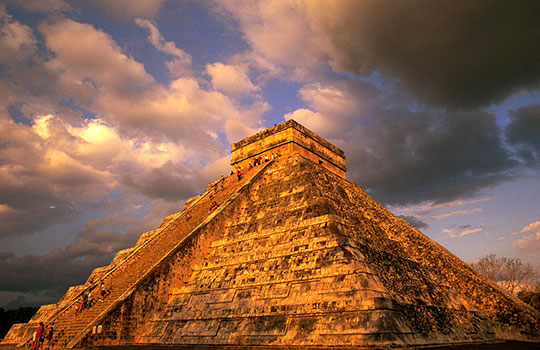 Chichen-Itza-tours.jpg