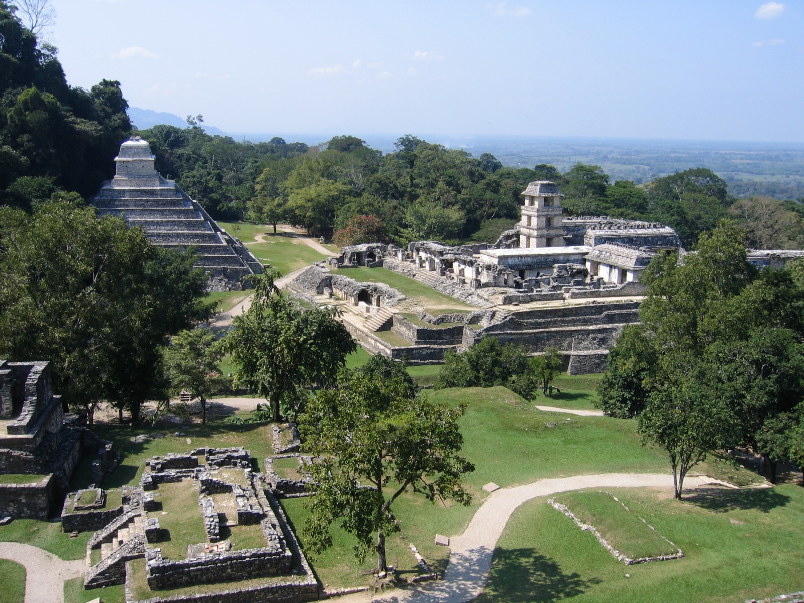 Chichen-Itza.jpg