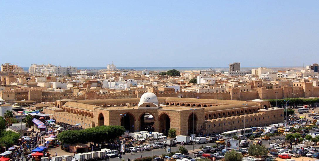 Architecturally-Sfax-is-rich-of-monuments-built-in-the-art-nouveau.jpg