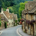 The-Cotswolds-is-a-tourism-object-that-promises-wonderful-vista-on-the-hills-150x150.jpg