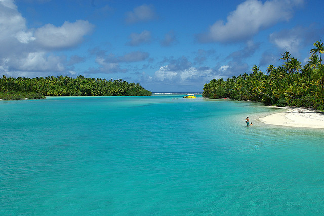 Tapuaetai-One-Foot-Island.jpg