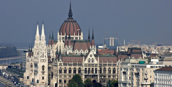 Budapest-Parliament.jpg