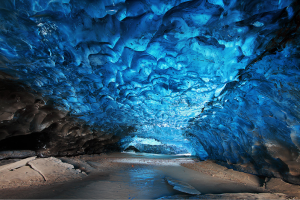 Crystal-Cave-Iceland.png