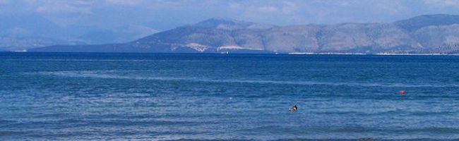 view-of-Mainland-Greece-and-Albania-far-left-can-be-seen-from-Corf-800x198.jpg