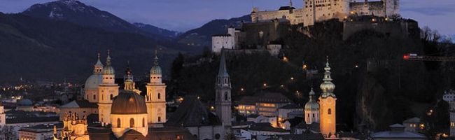 Salzburg-Panorama-nachts-800x198.jpg