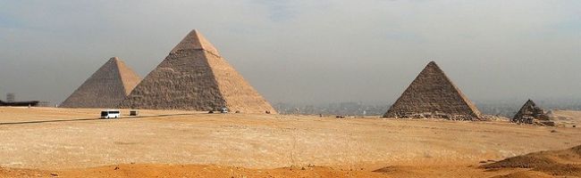 Giza-Necropolis-640x198.jpg