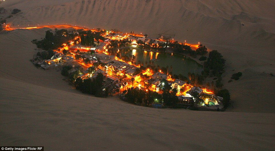 261345E400000578-2966798-Huacachina_at_night_-m-104_1424863478798.jpg