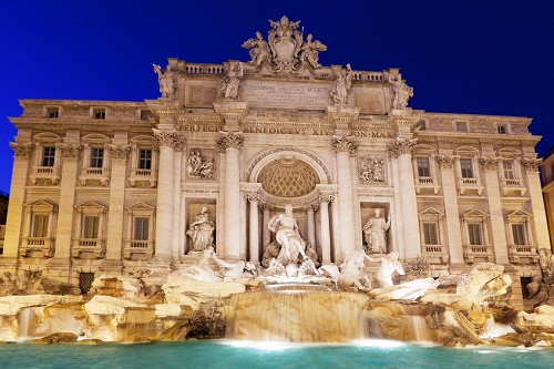 The_Trevi_Fountain_in_Rome_Italy.jpg