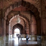 Detail-of-the-inlay-work-on-the-arches-inside-Jama-Masjid-Delhi-150x150.jpg