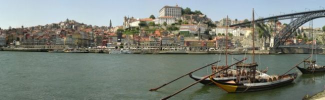 Historical-part-of-Porto-and-the-Douro-river-940x198.jpg