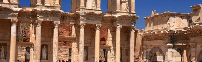 Library_of_Celsus_-_Ancient_City_of_Ephesus_Sel%C3%A7uk_Turkey-940x198.jpg