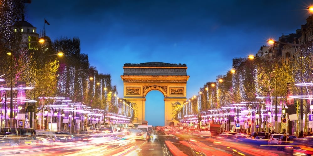 Champs-Elysees-duurste-winkelstraat-van-Europa_crop1000x500.jpg