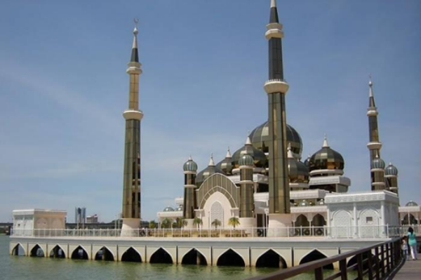 arab_travelers_malaysia_1393923748_814.png