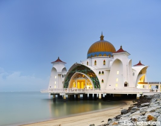 arab_travelers_malaysia_1397721192_794.jpg