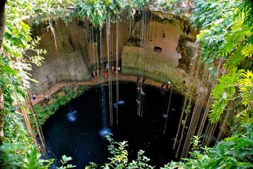 cenotes-mexico-106.jpg