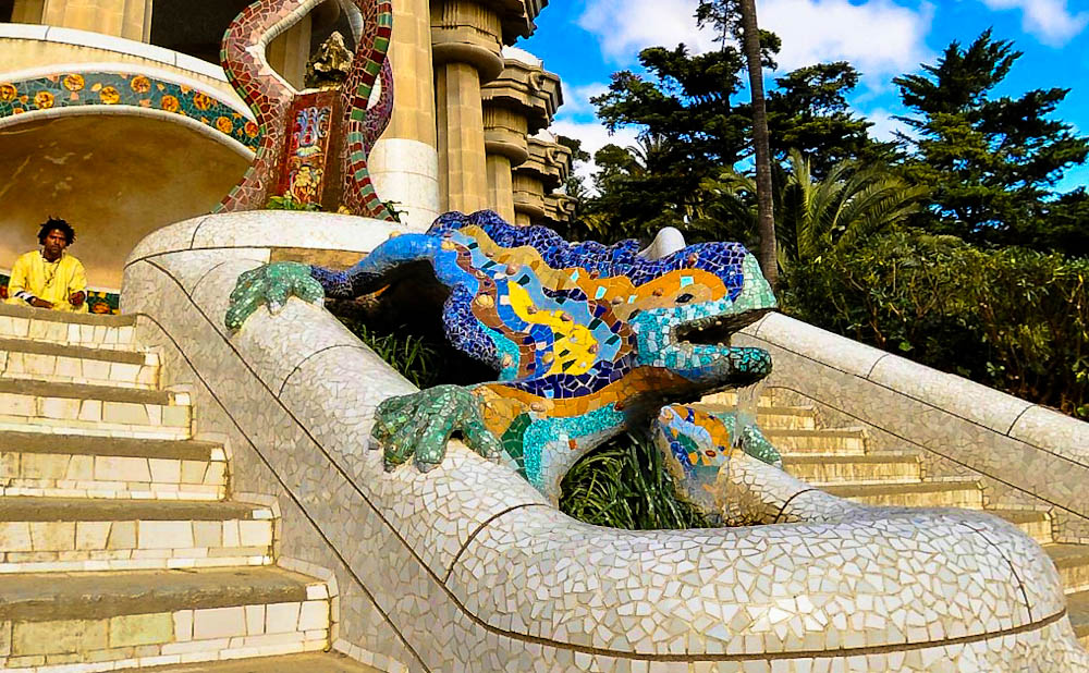 Gaudi%E2%80%99s-Famous-Lizard.jpg