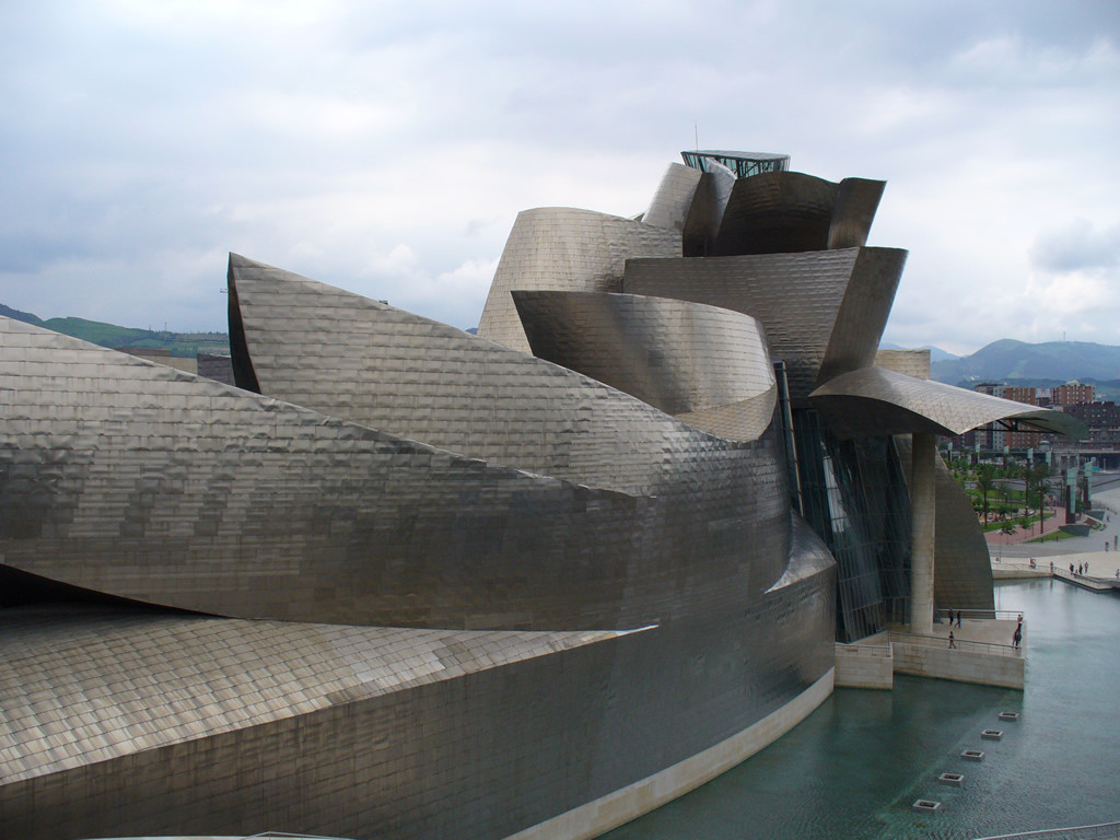 Guggenheim_Bilbao_may-2006-1024x768.jpg