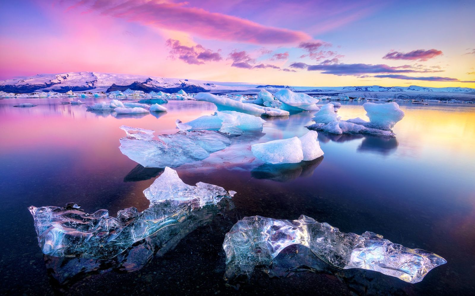 Colors-of-Jokulsarlon.jpg