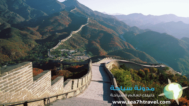 Great-wall-Tourism-in-China.gif