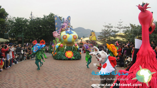 clown-disneyland-fun-entertainment-hongkong.jpg