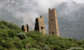 Tower+of+Tibet%252C+western+Sichuan.jpg