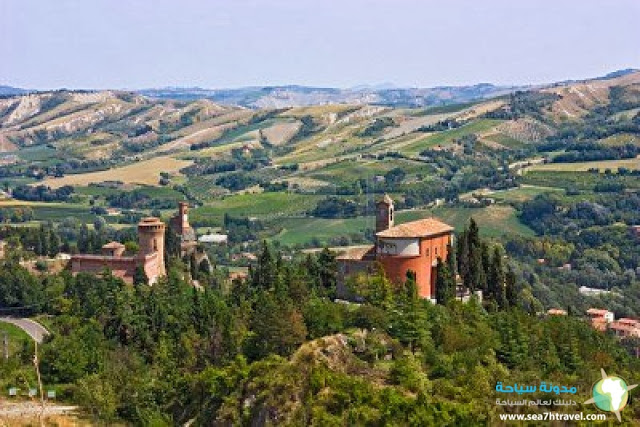 andscape-of-brisighella-valley-emilia-romagna-ital.jpg