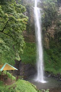 cimahi-waterfall2.jpg