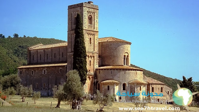 Montalcino-Monastery.jpg