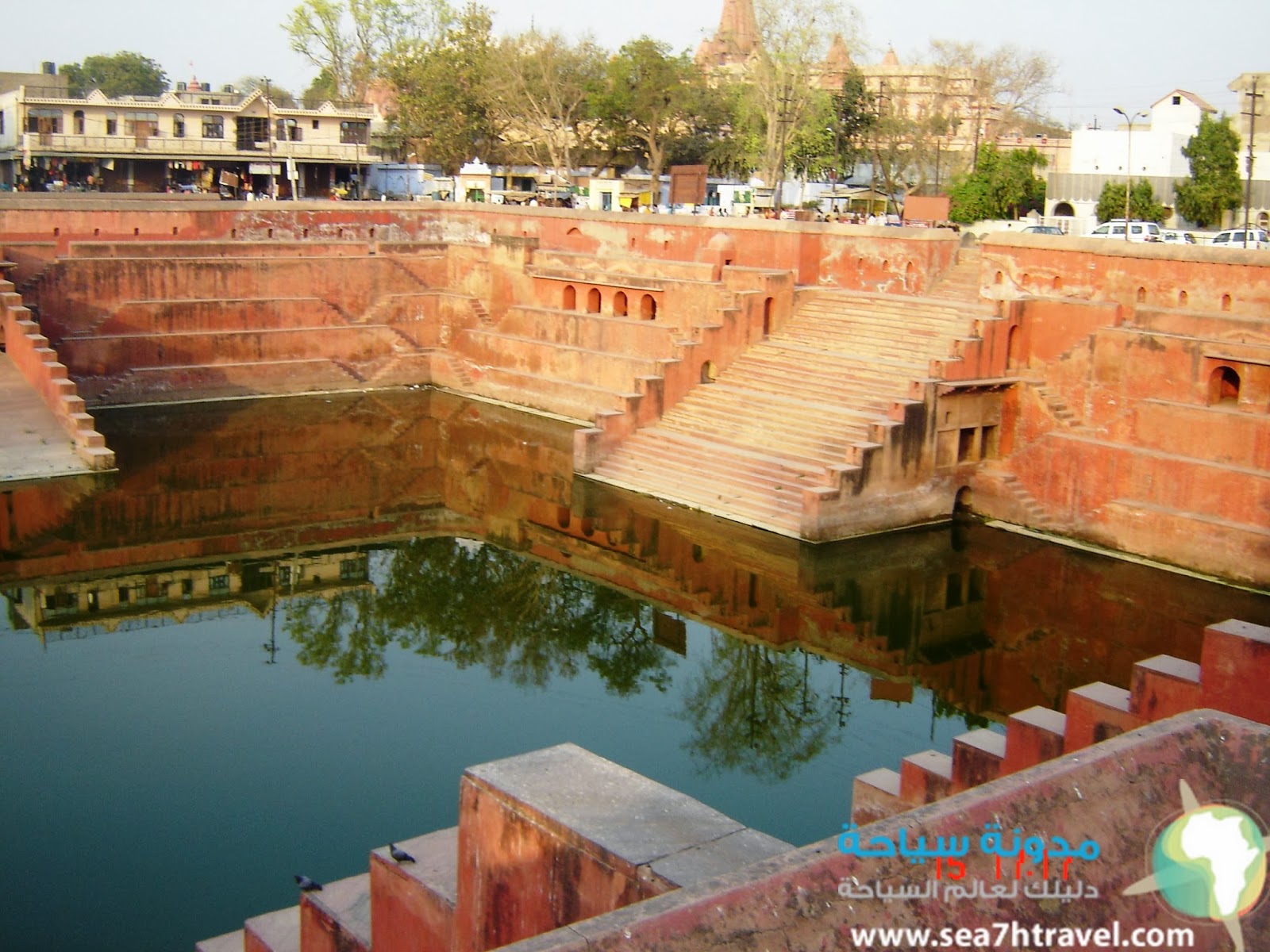 mathura_pond.jpg